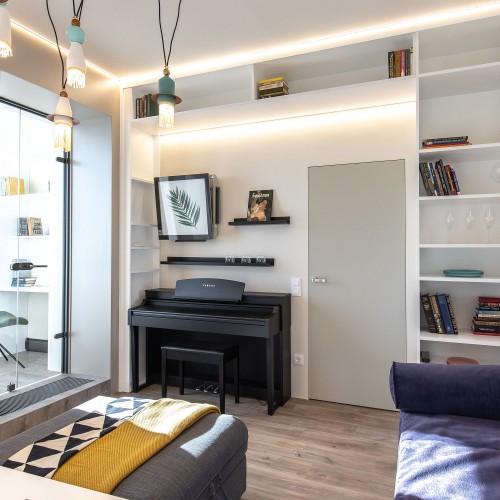 Светодиодная лента 12 В 14,4 Вт/м 60 Led/м 5050 IP20, теплый белый 3300К, 5 м Лента светодиодная 12V 14,4W 60Led 5050 IP20 теплый белый, 5м